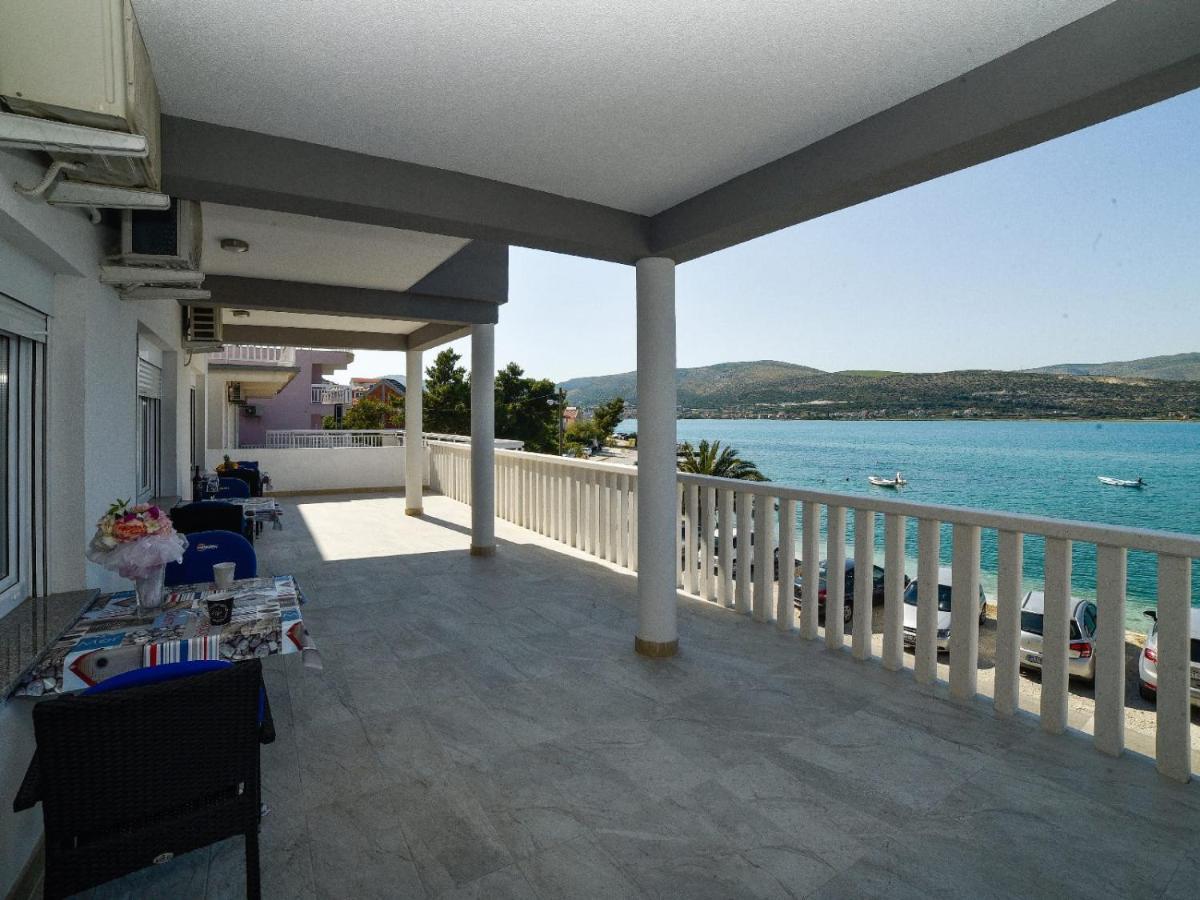 Apartmani Antonia Trogir Eksteriør billede